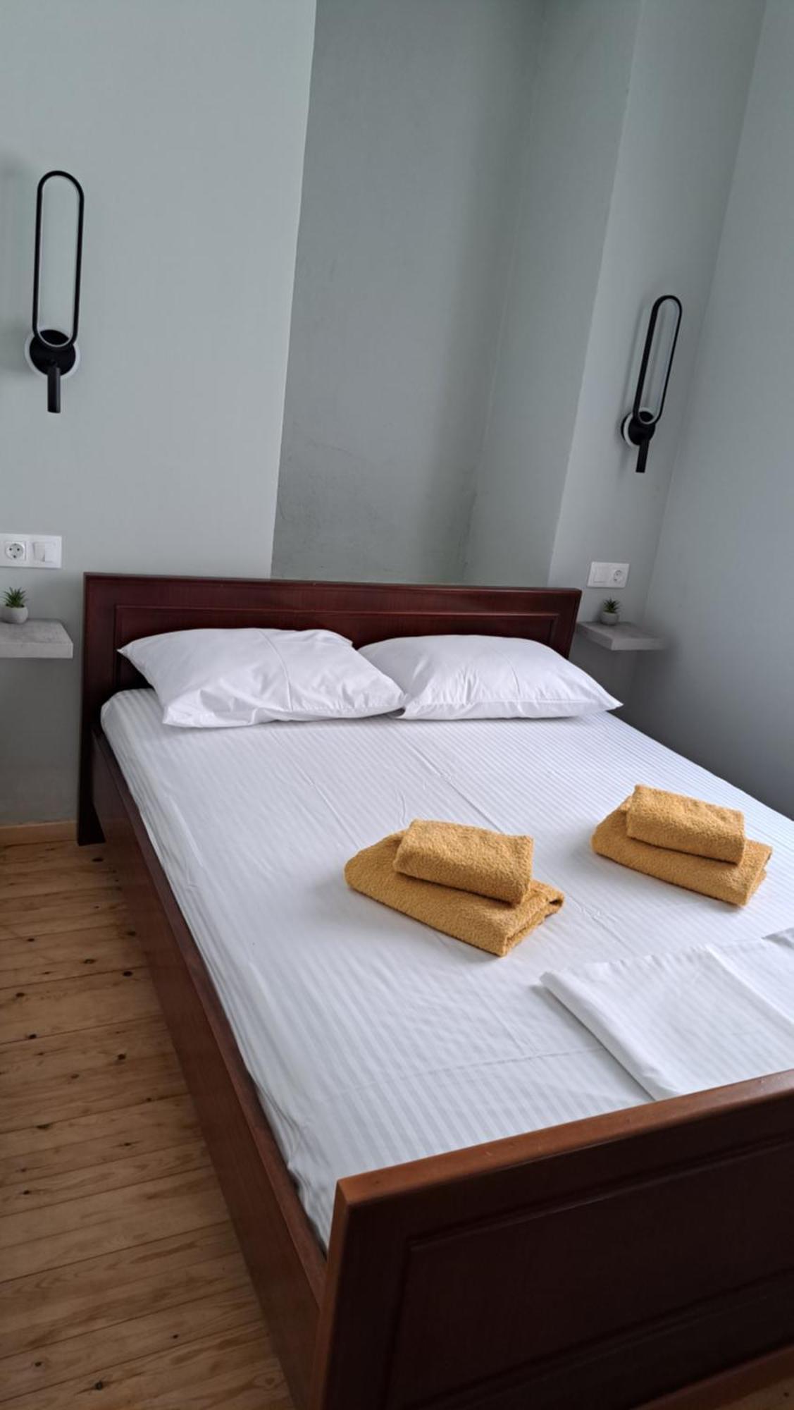 Hotel George Liménasz Kültér fotó